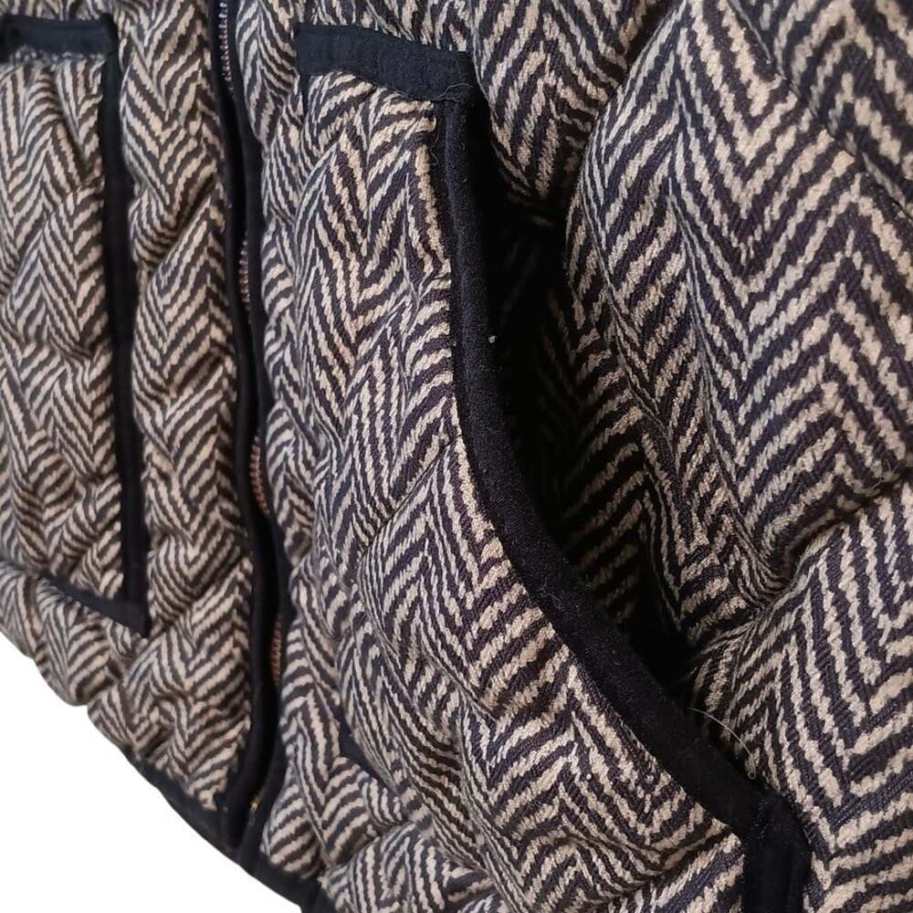J. Crew Women's Black Herringbone Excursion Down Puffer Quilted Vest Size S - Picture 3 of 6